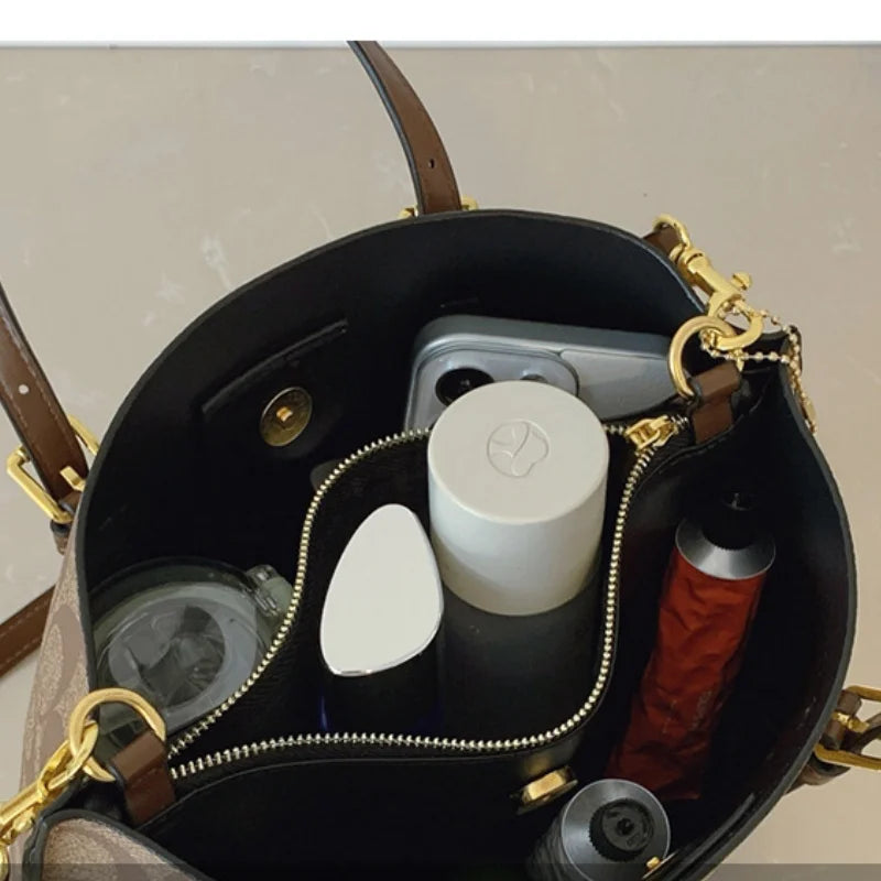 Elegant Monogram Tote Bag in Classic Style for Women Featuring Retro Leather Trim and Detachable Strap